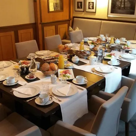 Feldmann فندق مونستر